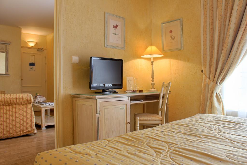 Villa Alessandra Paris Phòng bức ảnh